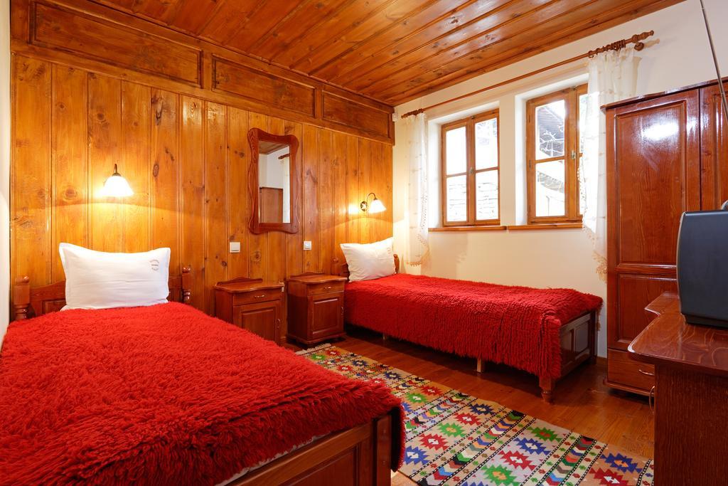 Yovina House Zheravna Phòng bức ảnh